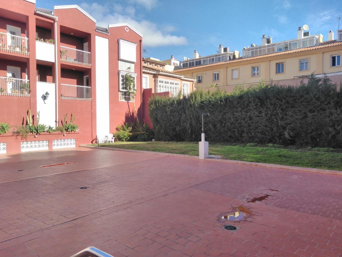 Bolivia Beach Apartments Málaga Extérieur photo
