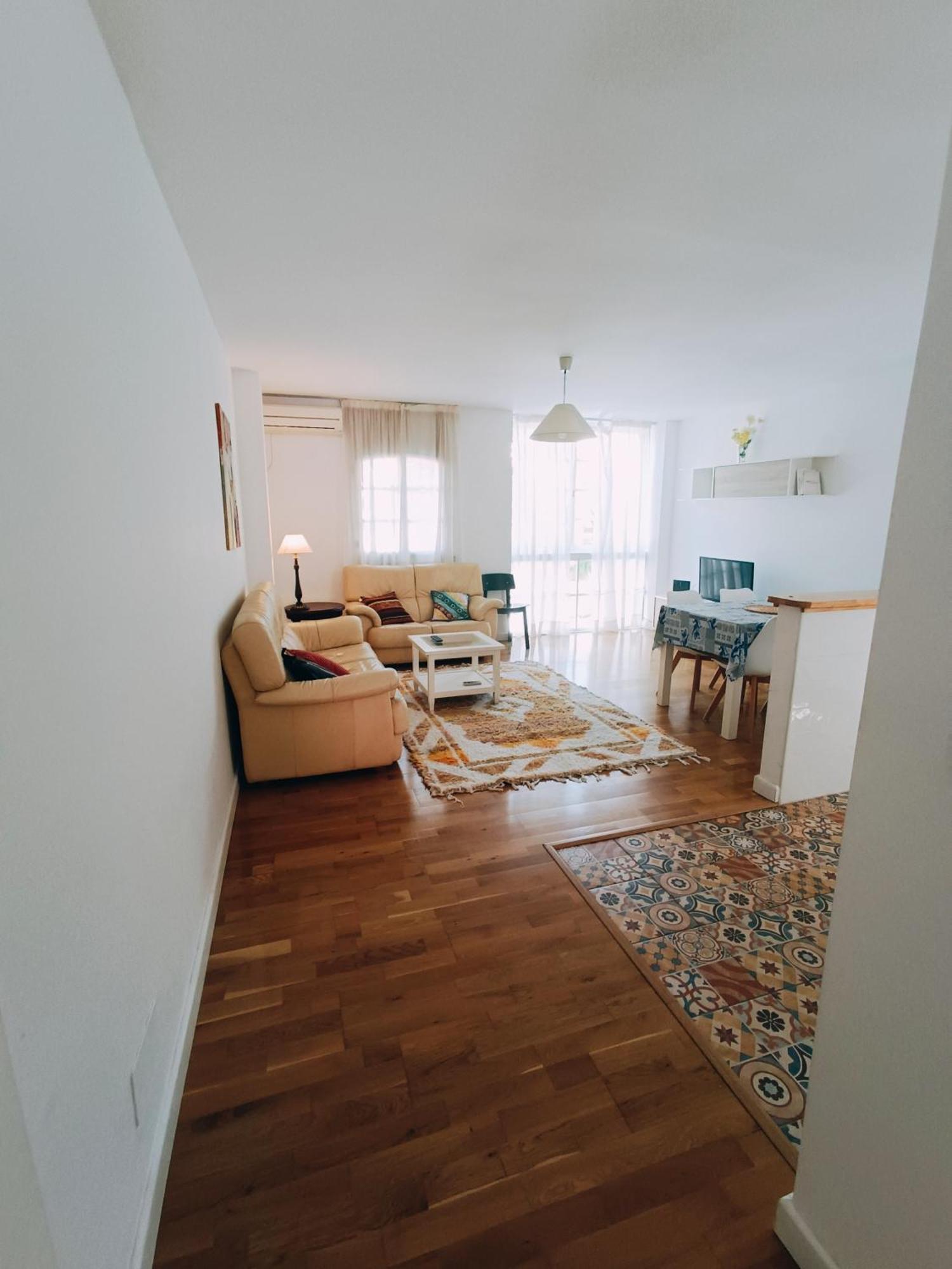 Bolivia Beach Apartments Málaga Extérieur photo